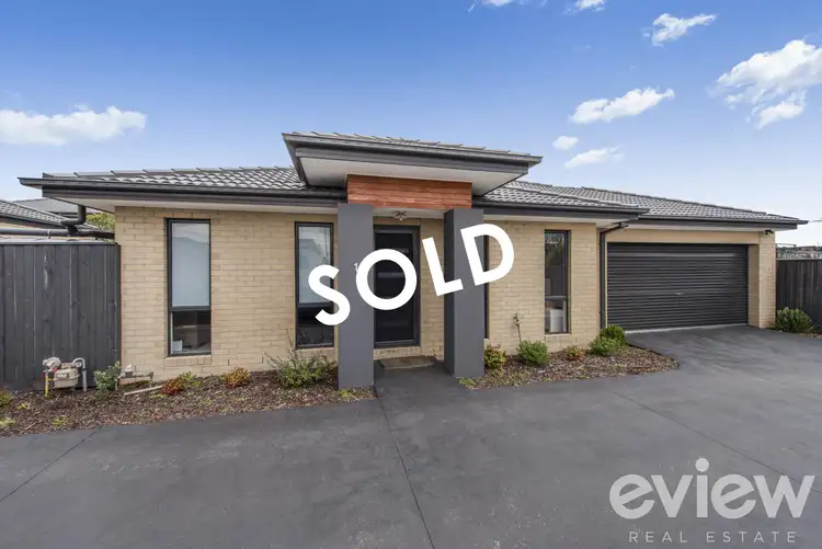 Main view of Homely unit listing, 1/35 Vanessa Circuit, Pakenham VIC 3810