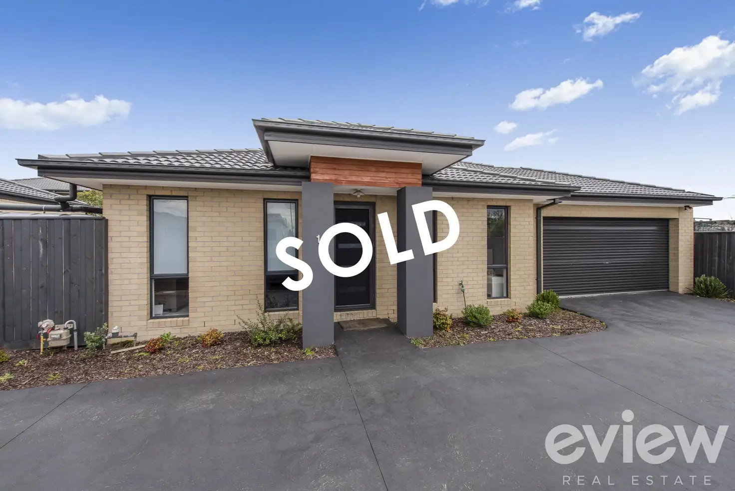 Main view of Homely unit listing, 1/35 Vanessa Circuit, Pakenham VIC 3810