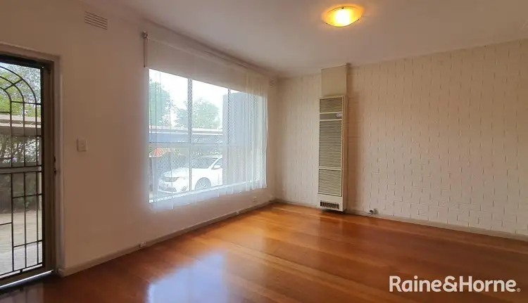 Fourth view of Homely unit listing, 2/1 Thomas Street, St Albans VIC 3021