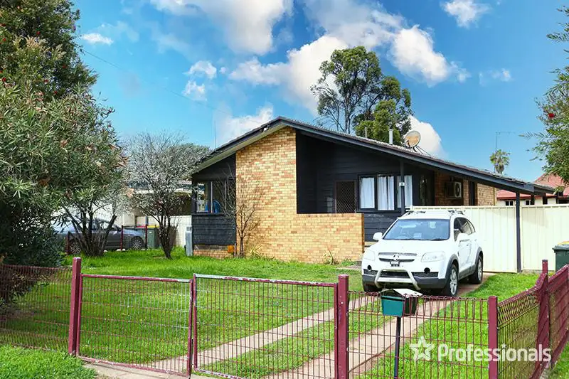 Main view of Homely house listing, 24 Bourne Street, West Tamworth NSW 2340