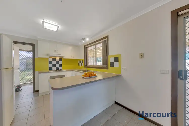 Fifth view of Homely house listing, 2 Missouri Place, Werribee VIC 3030