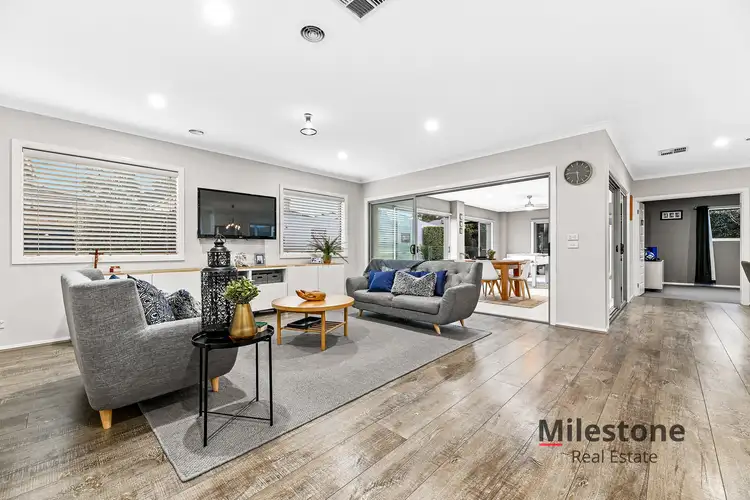Fifth view of Homely house listing, 35 Cedarwood Crescent, Berwick VIC 3806