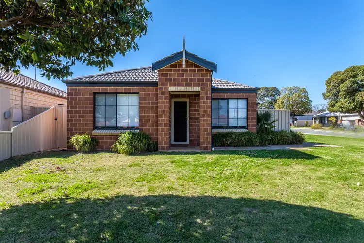24B Chichester Way, Nollamara WA 6061