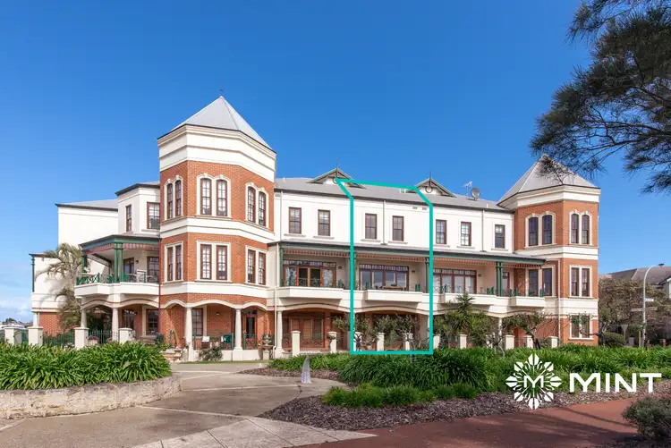 10/12 Doepel Street, North Fremantle WA 6159