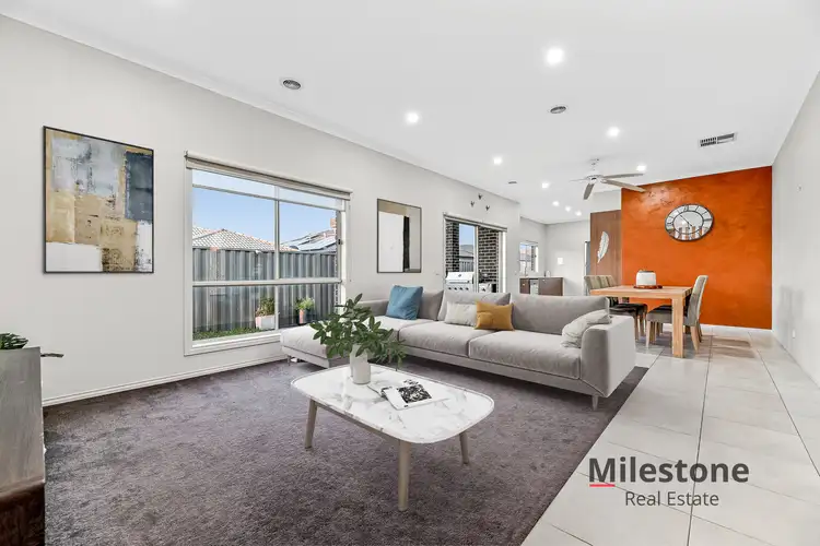 Second view of Homely house listing, 102 Linsell Boulevard, Cranbourne East VIC 3977