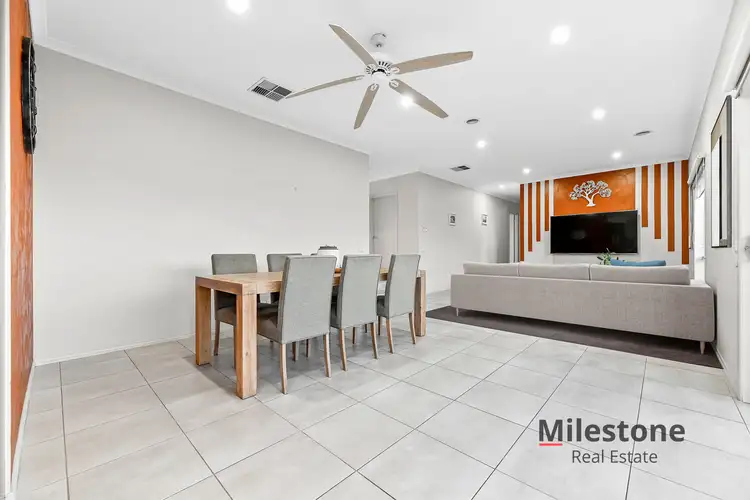 Fifth view of Homely house listing, 102 Linsell Boulevard, Cranbourne East VIC 3977