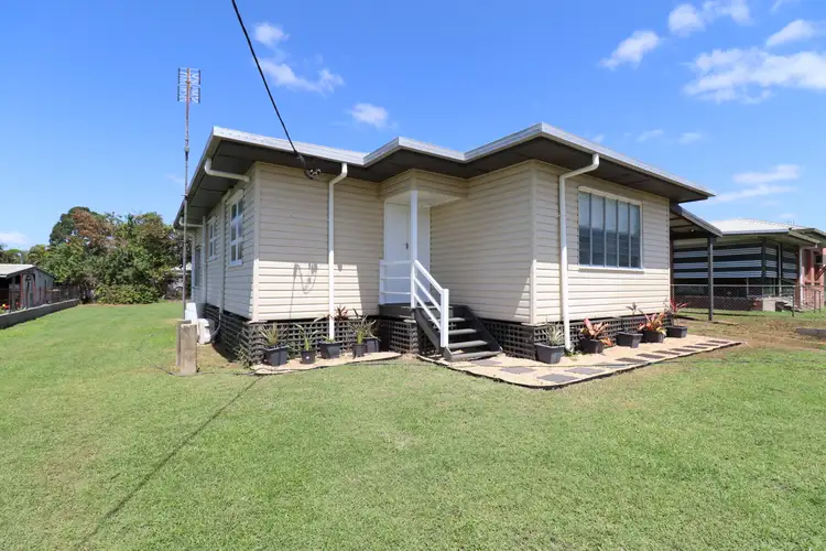 15 Phillips Street, Ayr QLD 4807