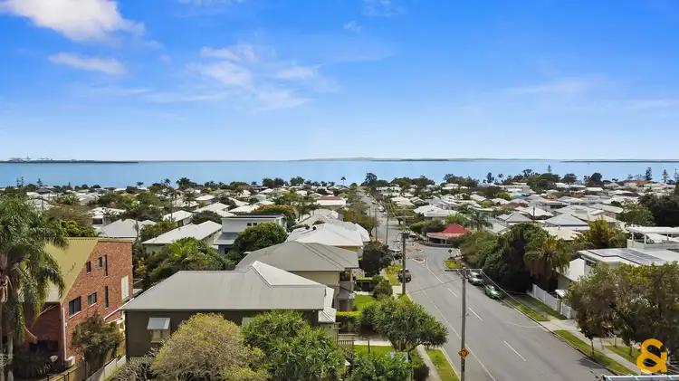 83 Melville Terrace, Manly QLD 4179