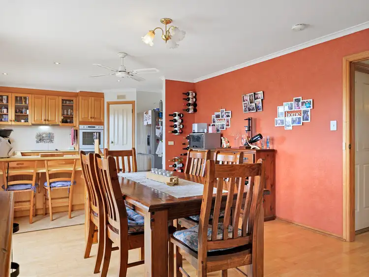 Fifth view of Homely house listing, 11 Warralong Court, Leongatha VIC 3953