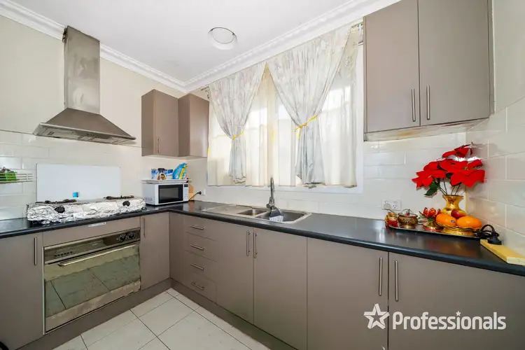 Fourth view of Homely unit listing, 6/136 Wright Street, Sunshine VIC 3020