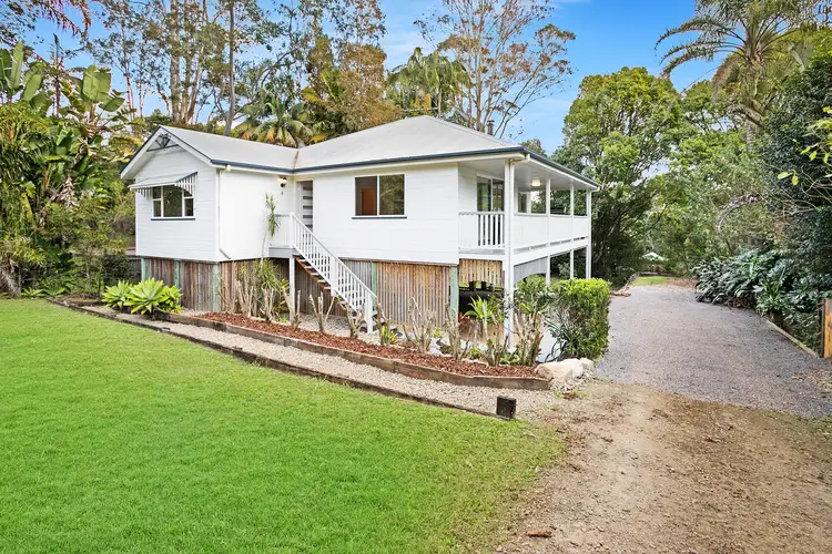 8 Ash Street, Maleny QLD 4552