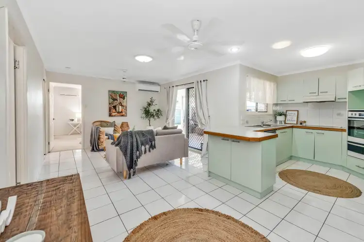 Fourth view of Homely house listing, 10 Balmoral Court, Beaconsfield QLD 4740