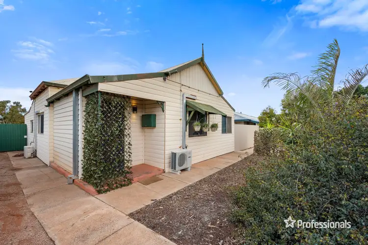 27 Balfour Street, South Kalgoorlie WA 6430