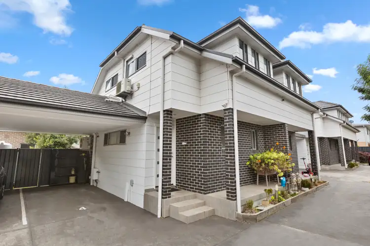 4/58 Canberra Street, Oxley Park NSW 2760