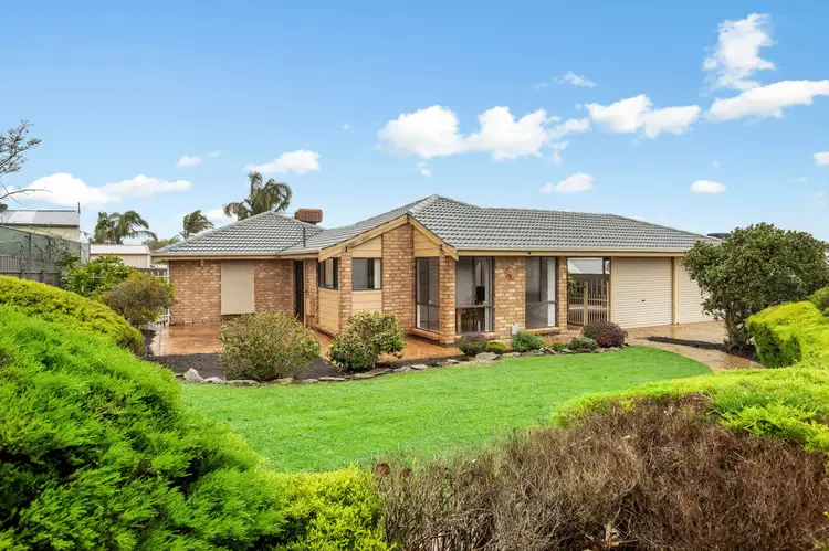 5 Hughes Court, Trott Park SA 5158