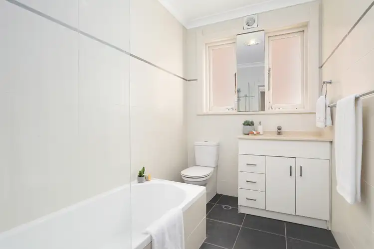 Sixth view of Homely apartment listing, 3/17 Ramsgate Avenue, Bondi Beach NSW 2026
