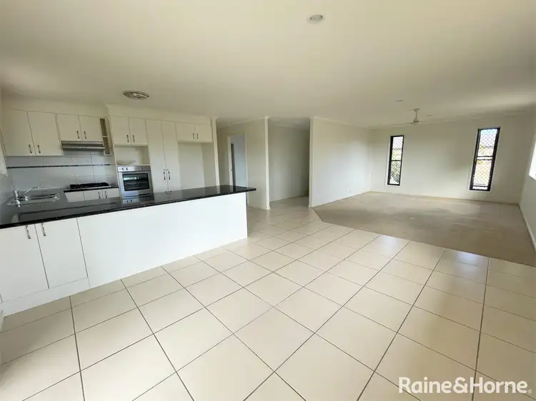 Fourth view of Homely house listing, 2 Marlow Court, Urraween QLD 4655