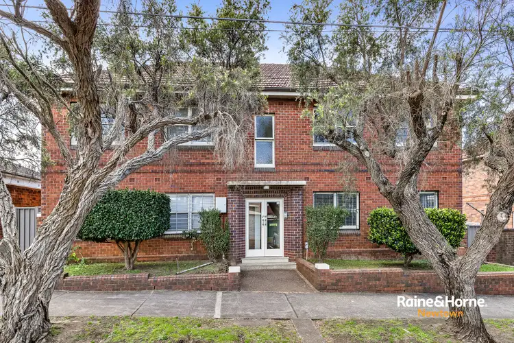 2/2A Enfield Street, Marrickville NSW 2204