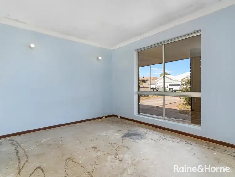 Seventh view of Homely house listing, 16 Powis Way, Warnbro WA 6169