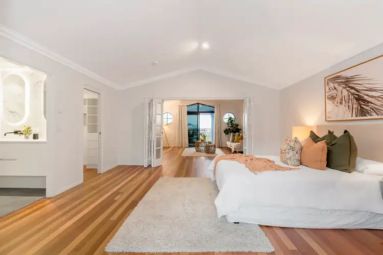 35 Buccaneer Way, Coomera Waters QLD 4209