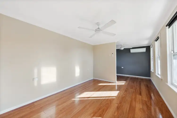 Third view of Homely house listing, 7 Kirkton Crescent, Woodberry NSW 2322