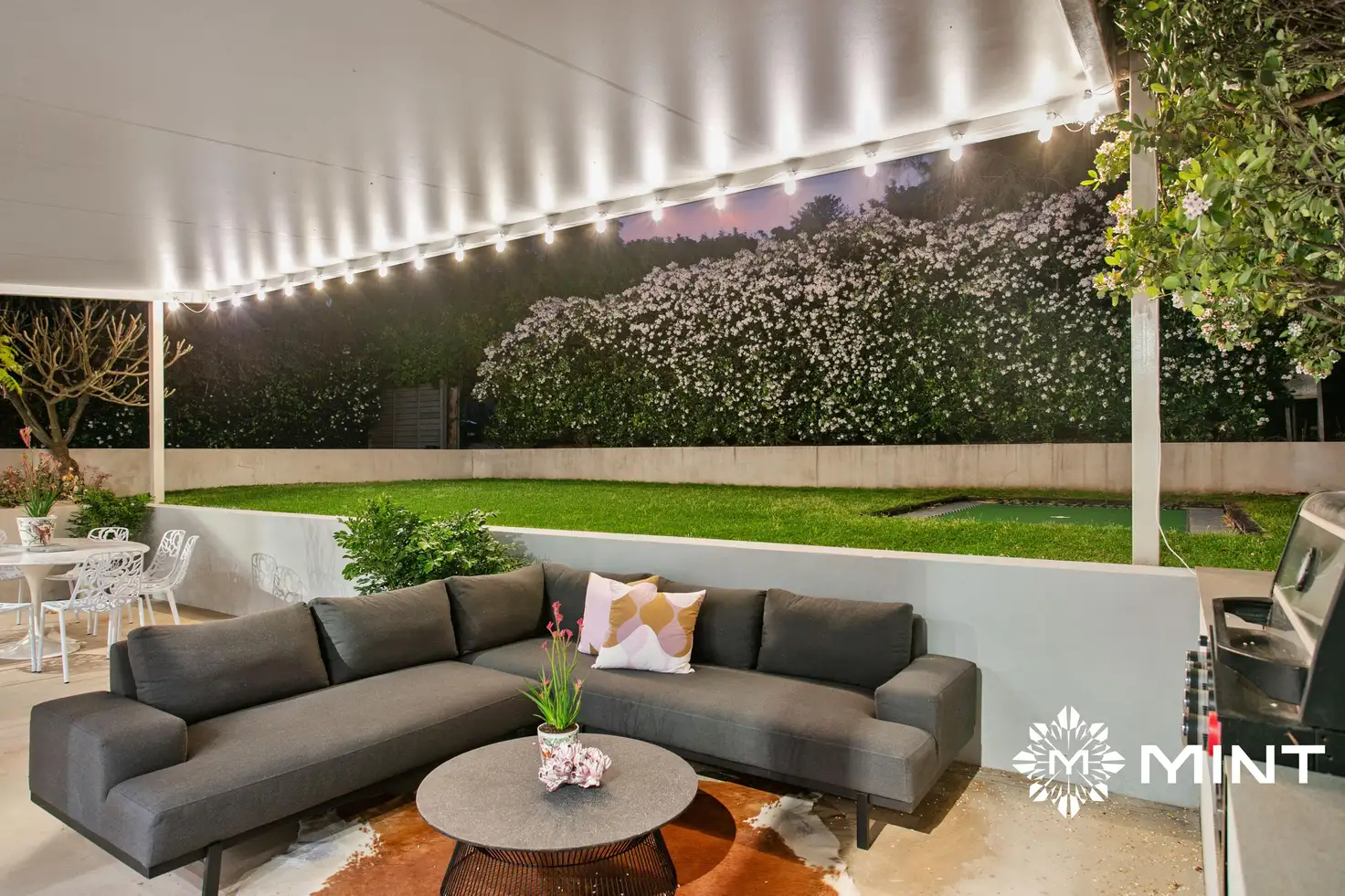 Main view of Homely house listing, 8/6 Columba Place, Peppermint Grove WA 6011