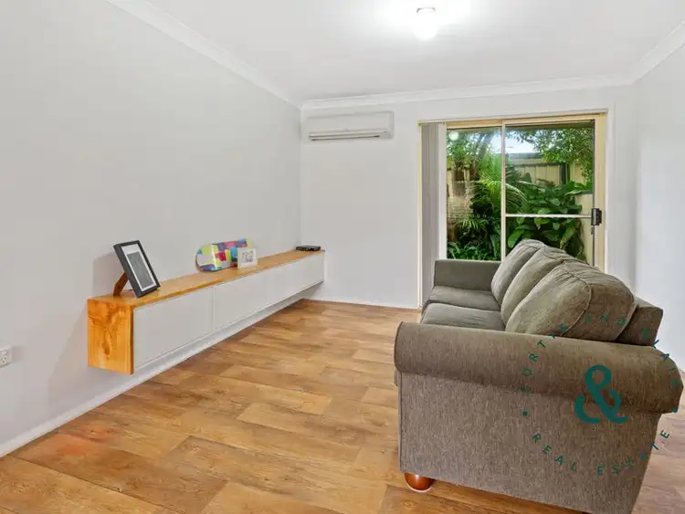 Sixth view of Homely house listing, 2/7 Laurina Street, Medowie NSW 2318