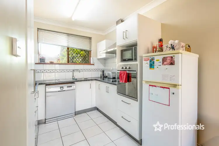 Sixth view of Homely unit listing, 4/3 Sardam Place, Mahomets Flats WA 6530