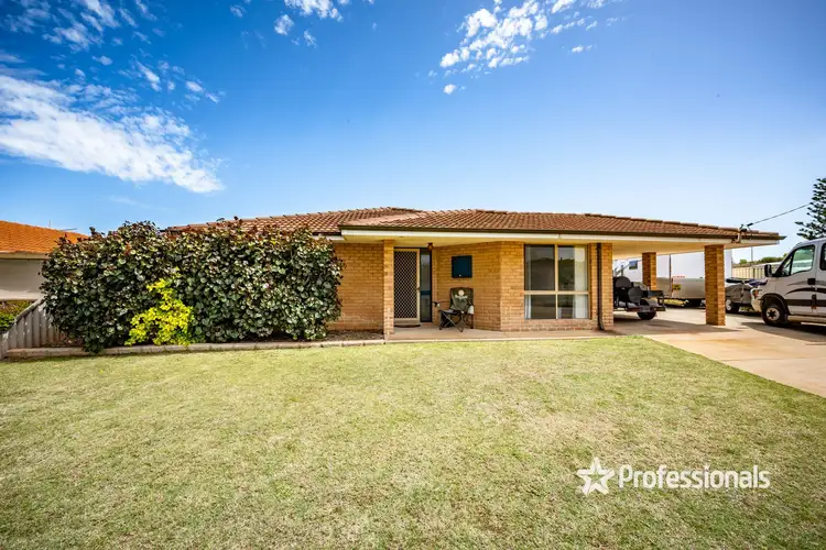 Second view of Homely semi-detached listing, 20 A & B Glass Crescent, Mahomets Flats WA 6530