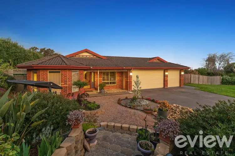 8 Pauline Court, Frankston South VIC 3199