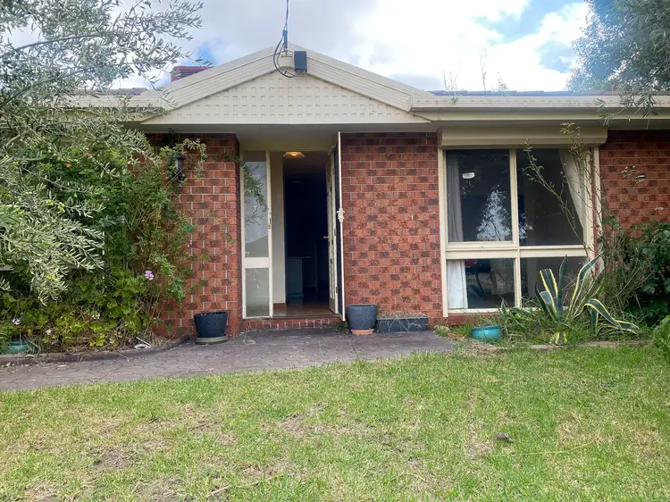 6 Lindfield Court