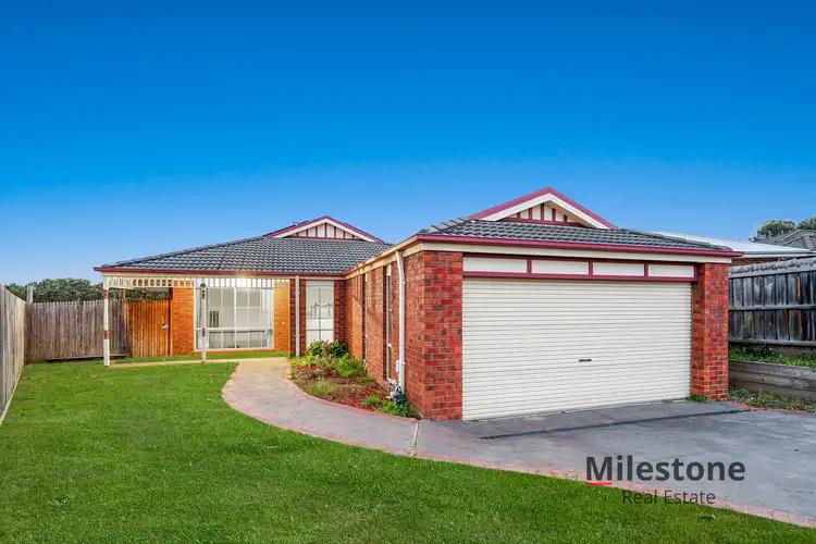 Second view of Homely house listing, 21 Wynen Court, Pakenham VIC 3810
