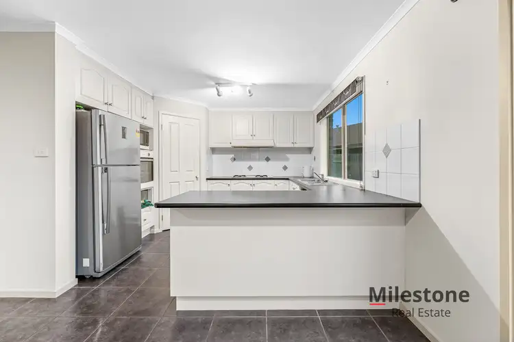 Fifth view of Homely house listing, 21 Wynen Court, Pakenham VIC 3810