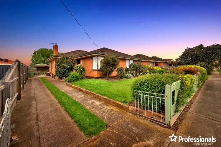 29 Frobisher Street, Melton VIC 3337