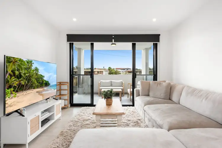 202/111 Kates Street, Morningside QLD 4170