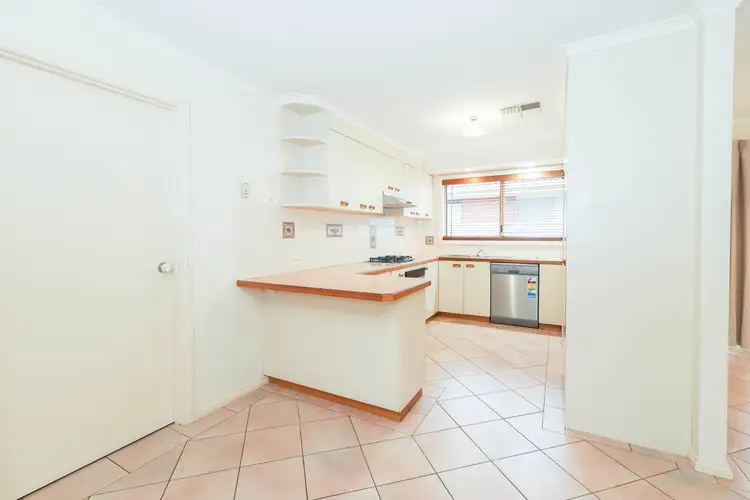 Fifth view of Homely house listing, 10 Marian Way, Lavington NSW 2641