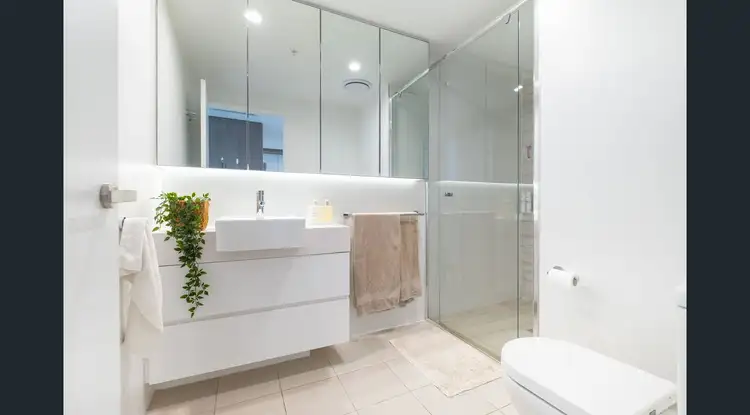 Fifth view of Homely apartment listing, 2073/123 Cavendish Road, Coorparoo QLD 4151