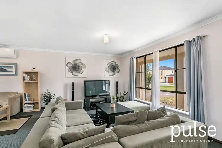 13 Abrolhos Close, Shelley WA 6148