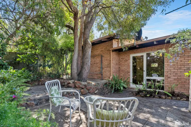 8 Blackwood Drive, Mount Nasura WA 6112