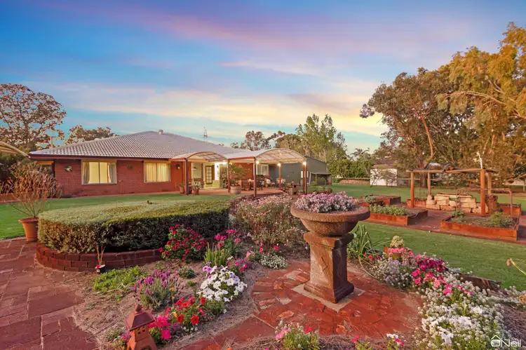 27 Gertrude Avenue, Champion Lakes WA 6111