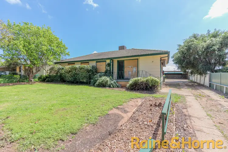 21 Cooinda Crescent, Dubbo NSW 2830