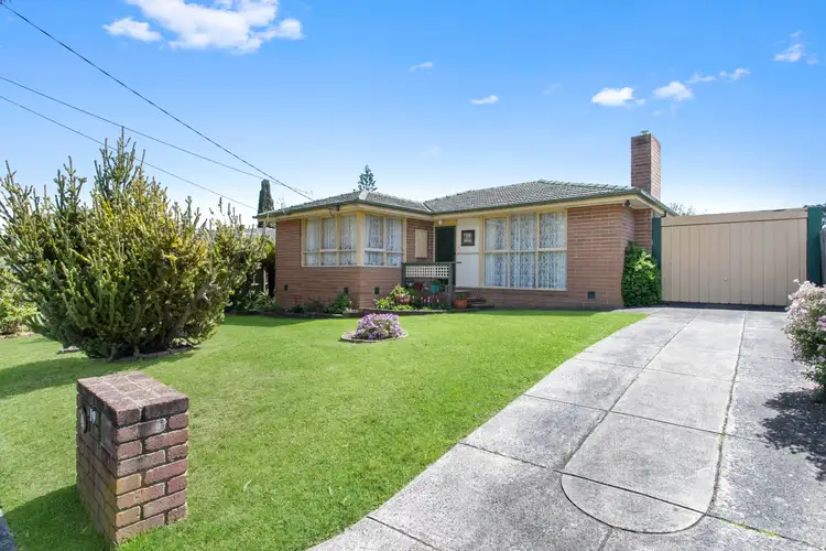 19 Derna Crescent, Frankston VIC 3199