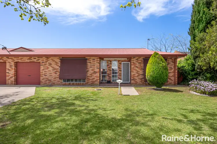 Main view of Homely house listing, 2/5 McKinnon Street, Wagga Wagga NSW 2650