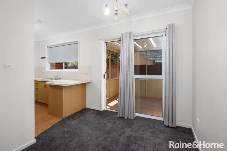 Third view of Homely house listing, 2/5 McKinnon Street, Wagga Wagga NSW 2650