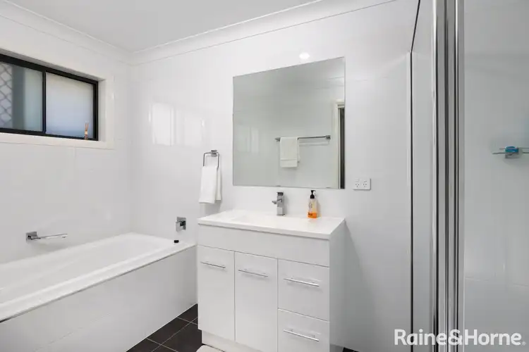 Sixth view of Homely house listing, 10 Wollemi Street, Forest Hill NSW 2651