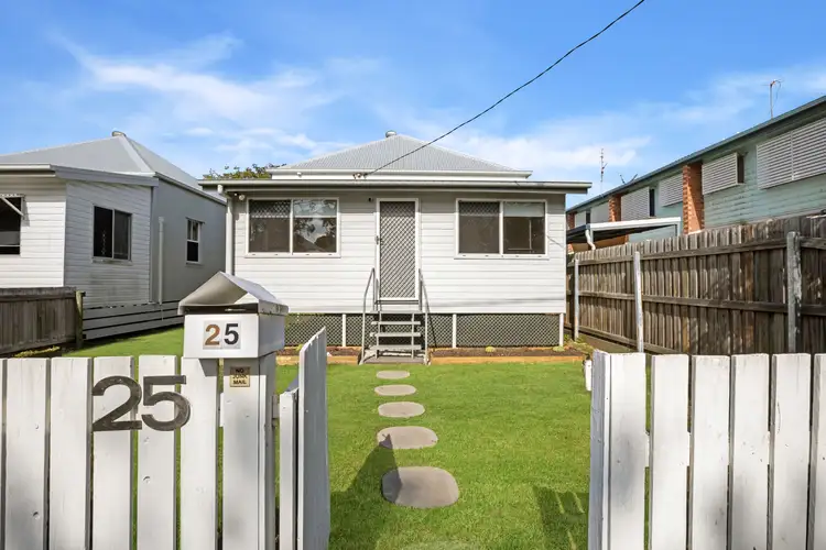 25 Sophia Street, Mackay QLD 4740