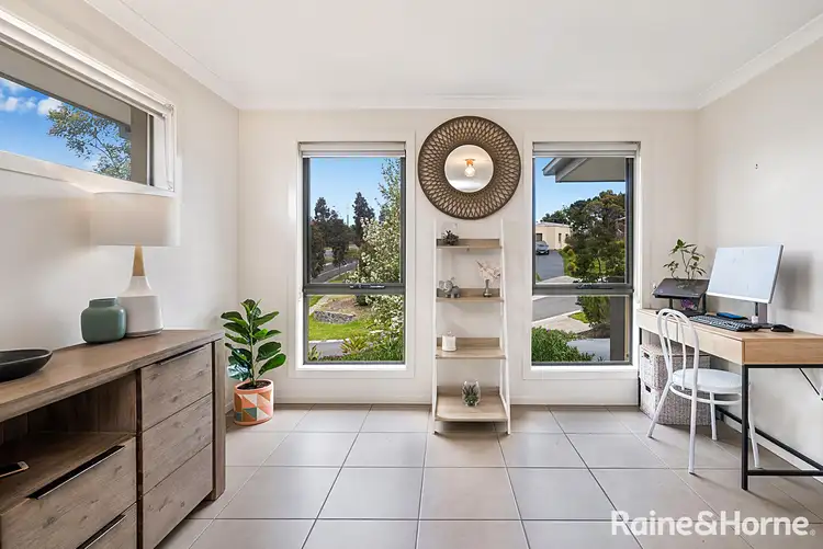 Second view of Homely house listing, 2 Oswin Court, Sunbury VIC 3429
