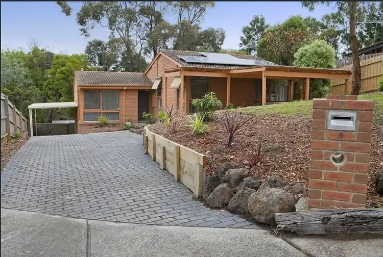 Fifth view of Homely house listing, 9 Coledale Close, Endeavour Hills VIC 3802