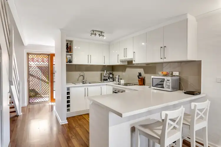 86 Sportsman Drive West Lakes SA, West Lakes SA 5021