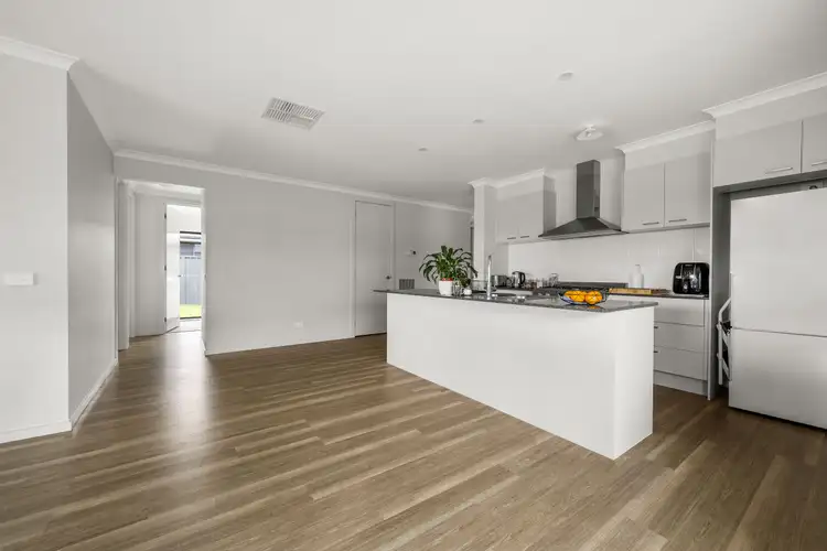 Third view of Homely house listing, 35 Yarrabee Drive, Wirlinga NSW 2640